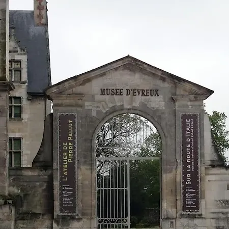 App 1- Studio Lumineux Et Jardin Hyper-Centre 5Min Gare Évreux Buitenkant foto